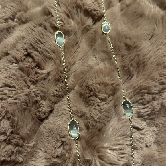 Kendra Scott Kellie Slate Cat’s Eye with Gold necklace - Picture 3 of 6